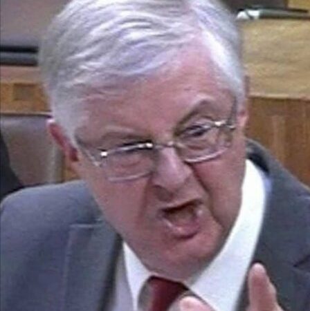 Mark Drakeford loses it with the Labour Government