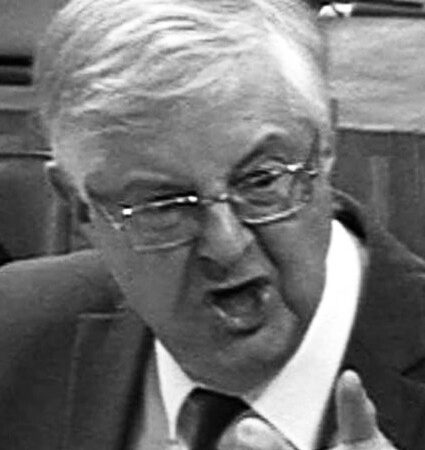 FMQs: Drakeford ‘allergic to scrutiny’ says Davies