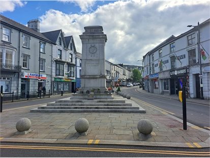 Traffic arrangements for Cenotaph service in Aberdare on Sunday